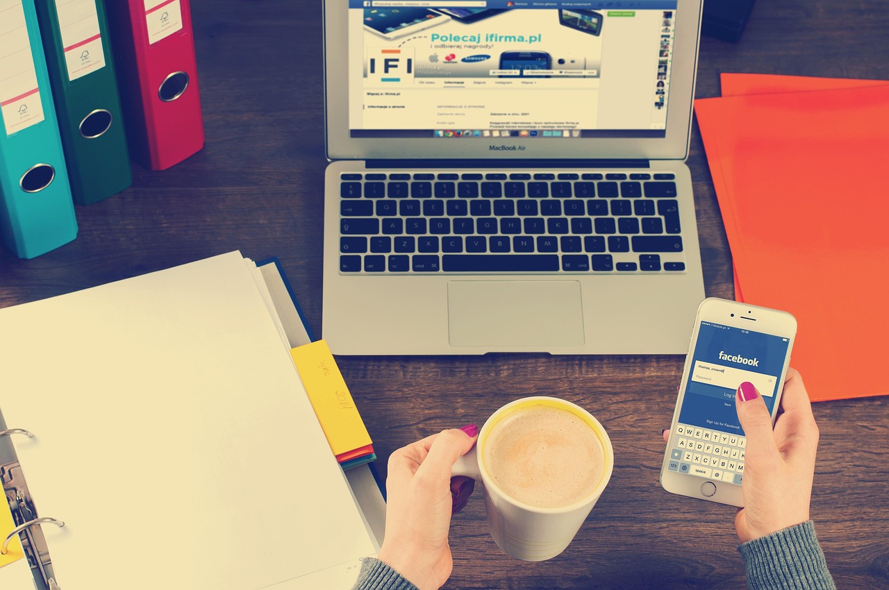 Ideas prácticas para ganar dinero en Facebook sin invertir dinero
